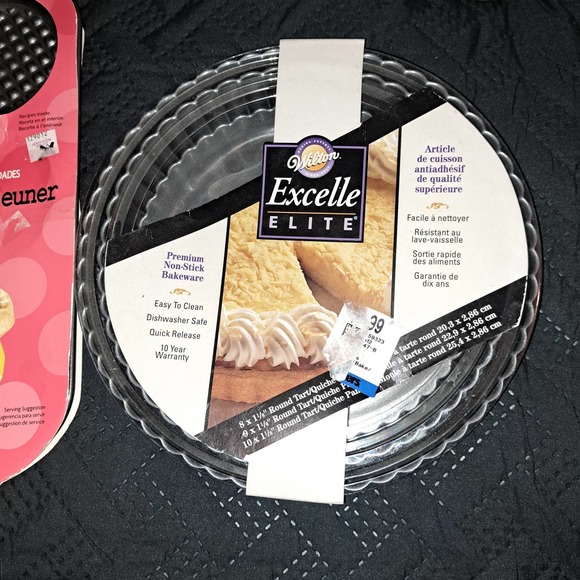 BREAKFAST FUN! 2 Wilton NIB 9 cavity Breakfast Sandwich maker 3 Quiche Pans - Picture 3 of 9